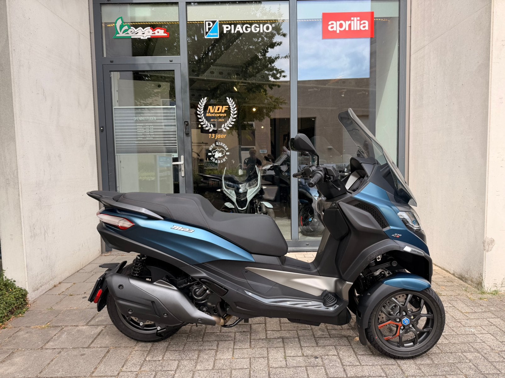 Piaggio MP3 530 HPE Exclusive