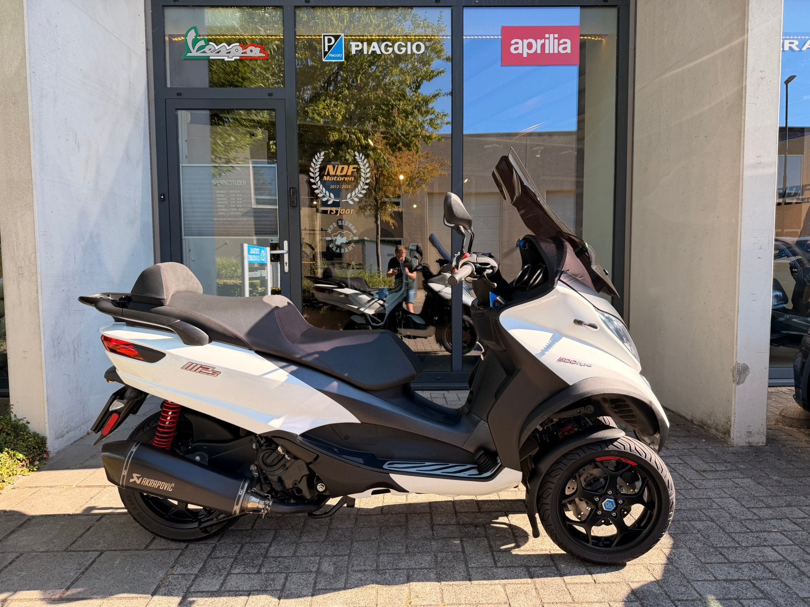 Piaggio MP3 500