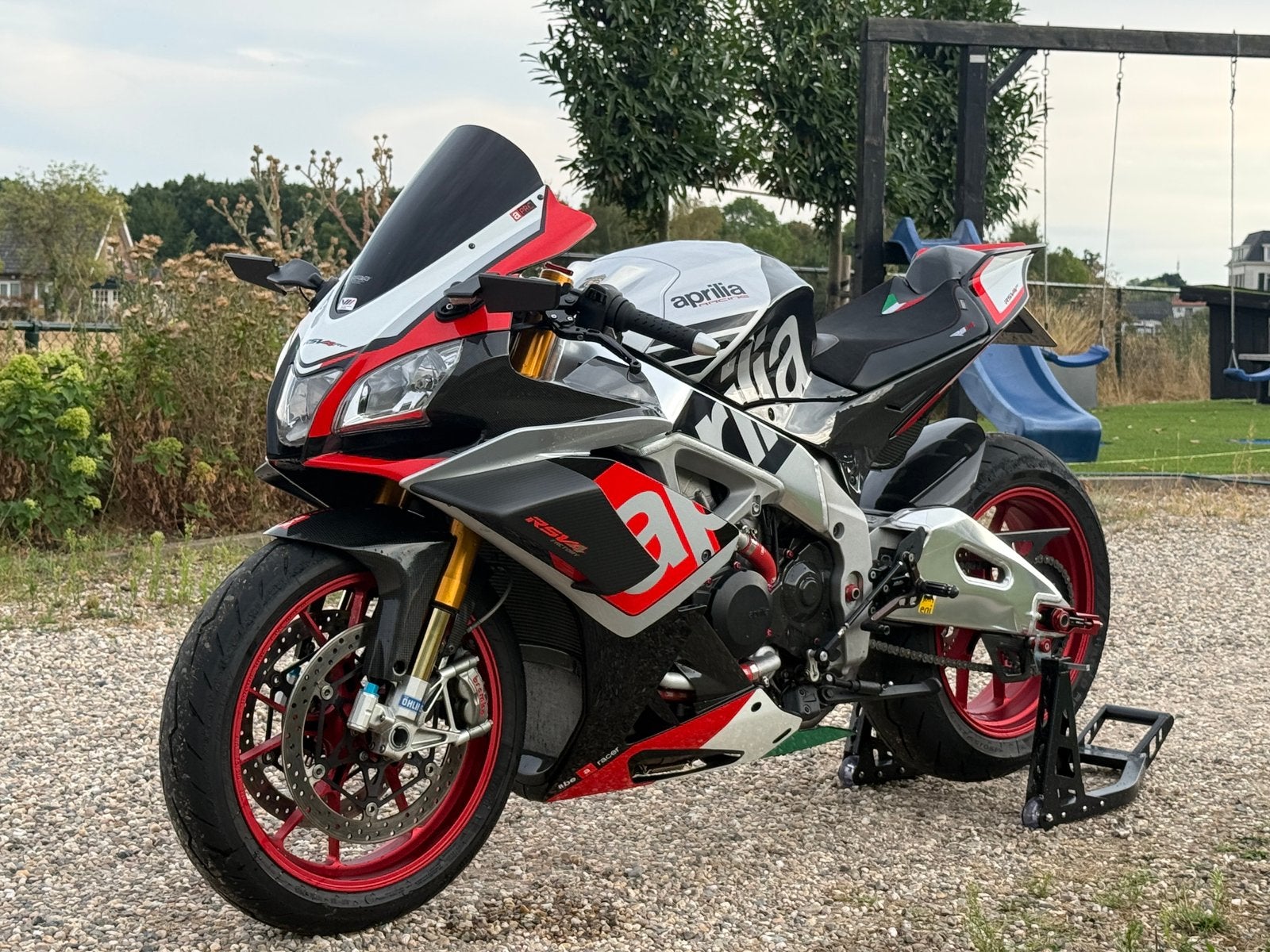 Aprilia RSV-4 APRC