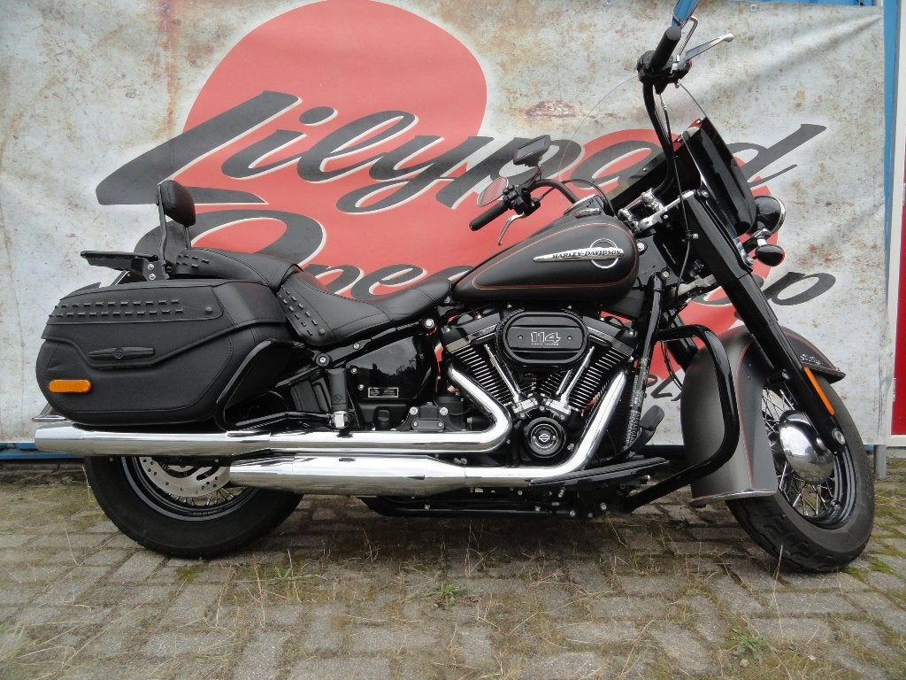 Harley-Davidson FLSTC Heritage Softail Classic