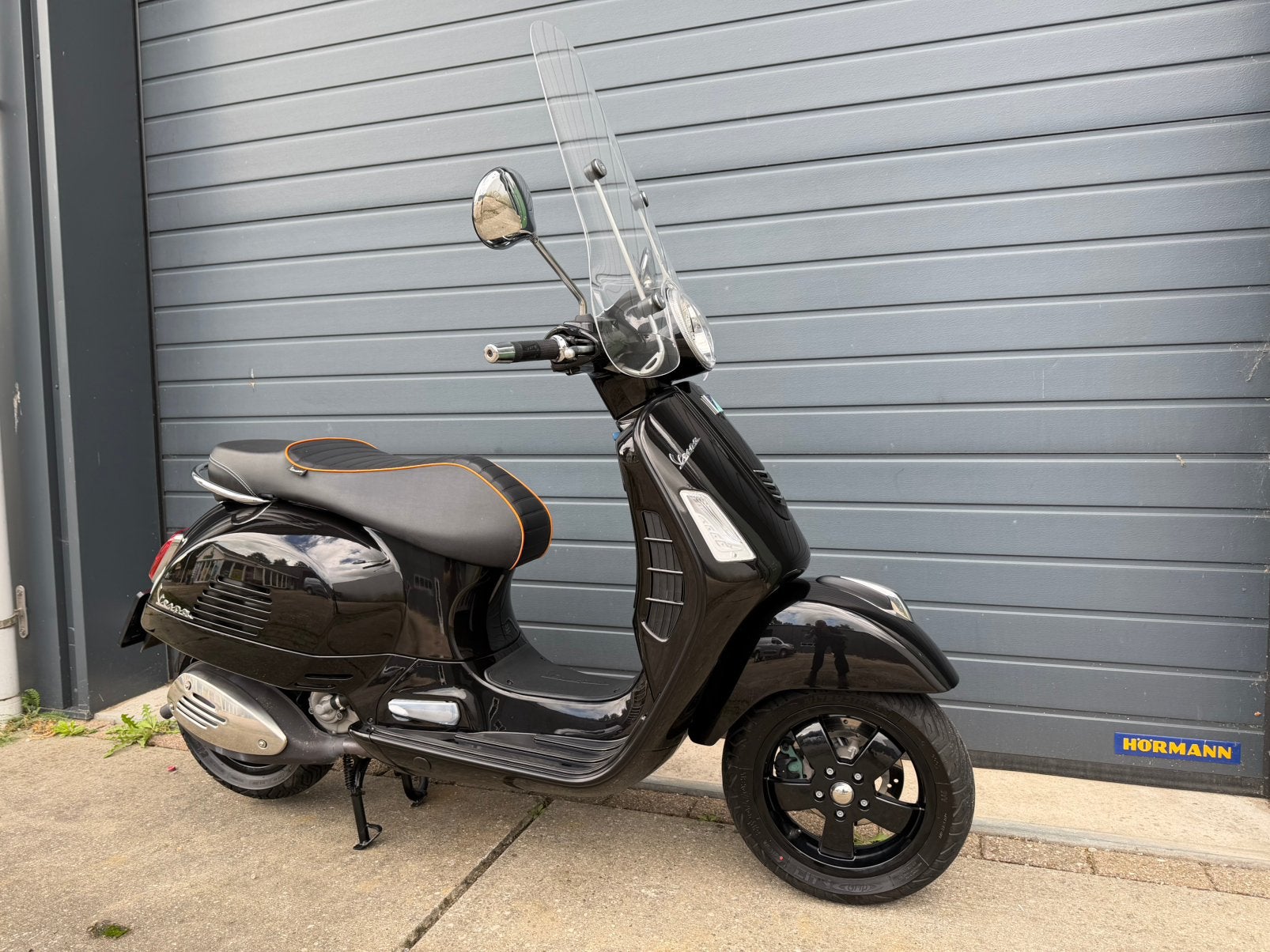 Piaggio GTS 250