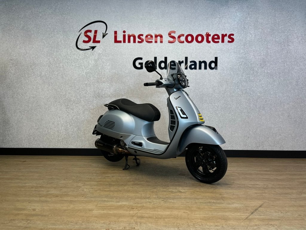 Vespa GTS 300
