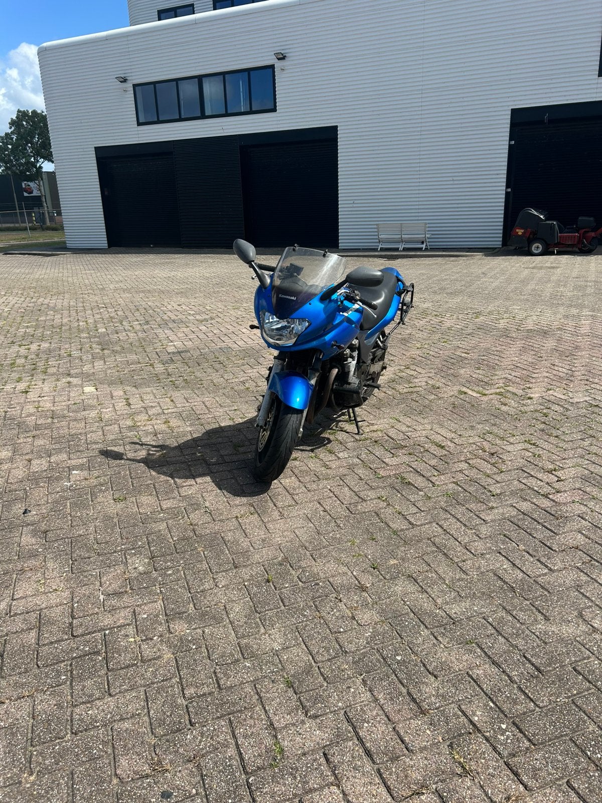 Kawasaki ZR-7S
