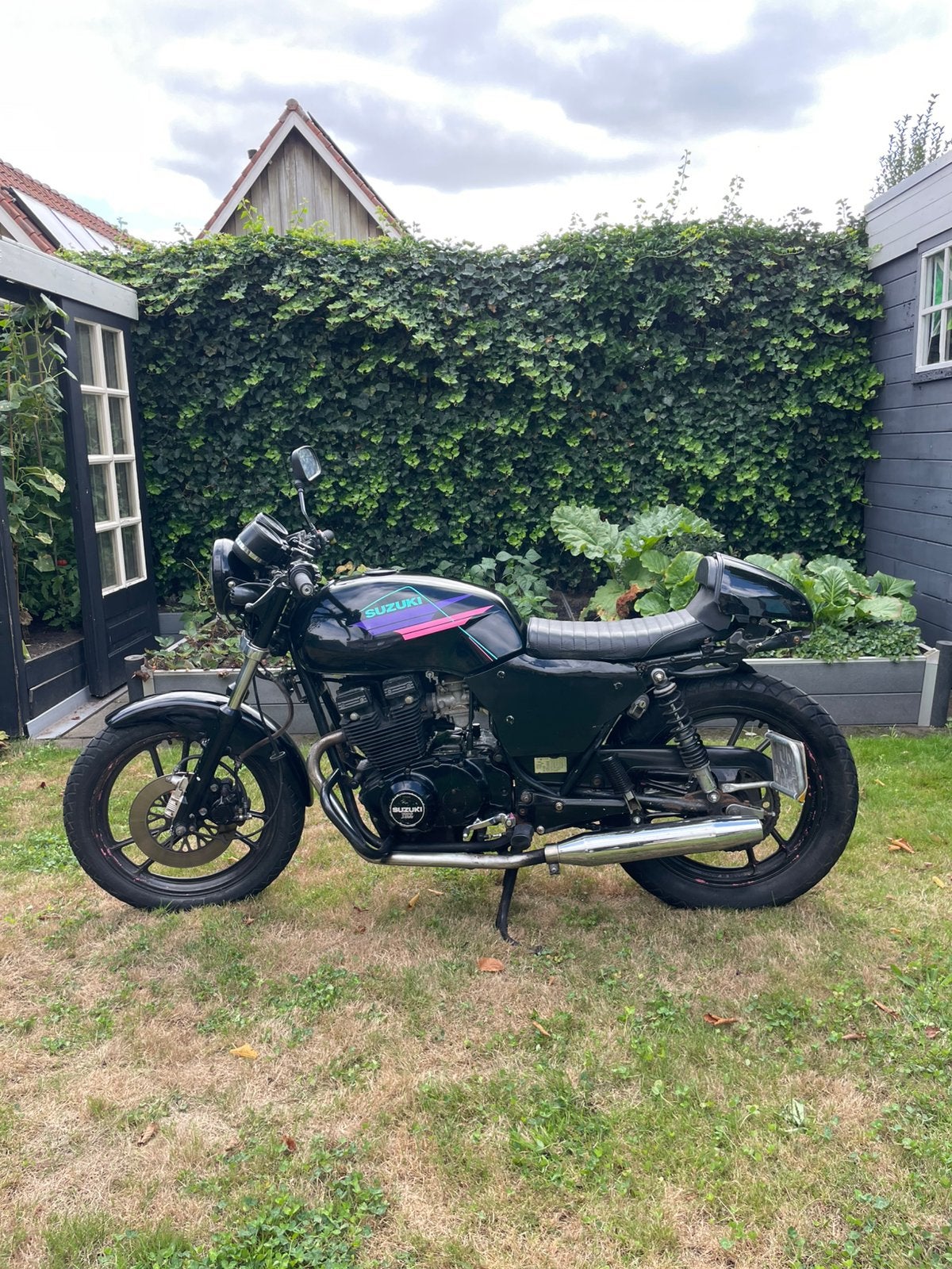 Suzuki GSX 400E