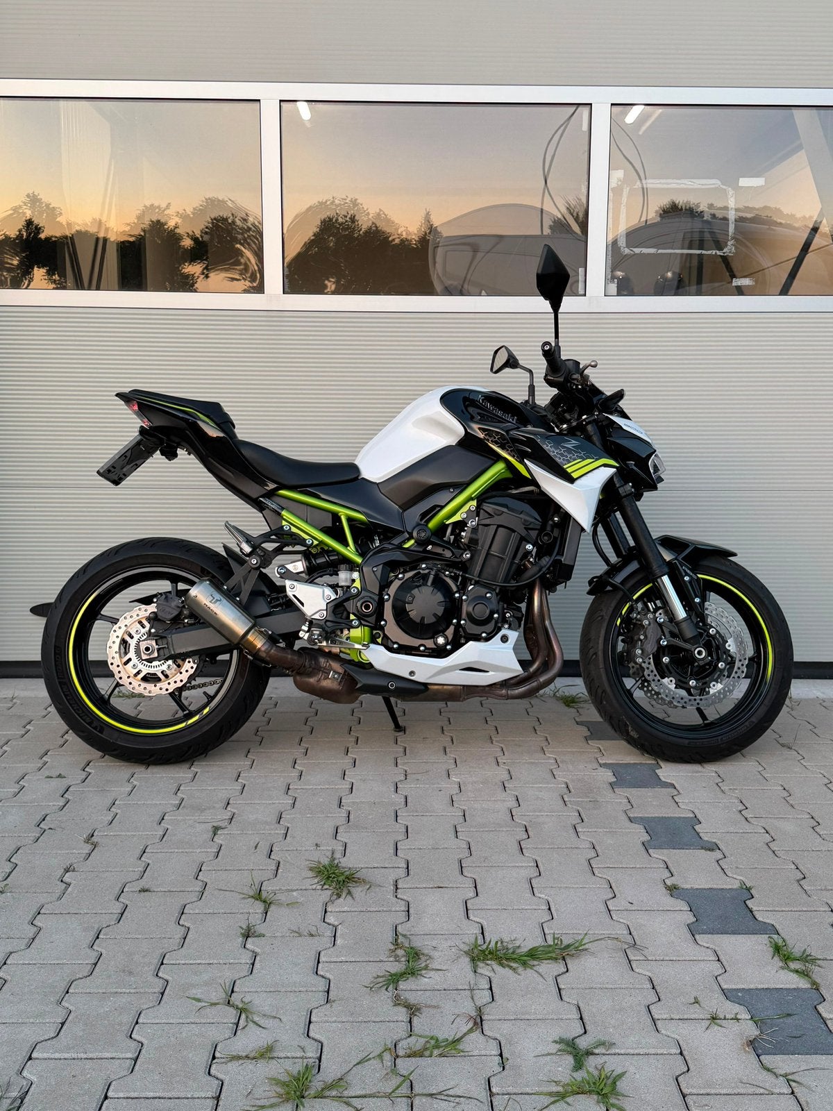 Kawasaki Z900 Performance
