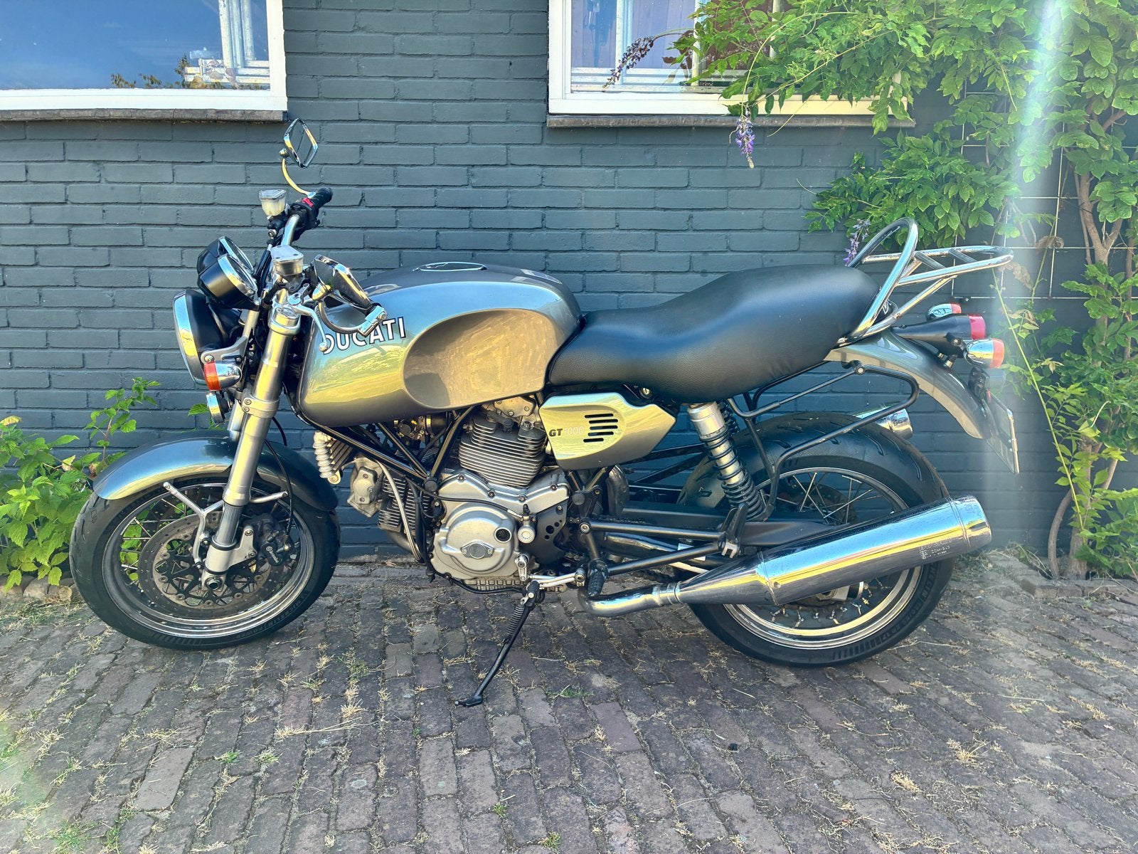 Ducati GT 1000 Classic