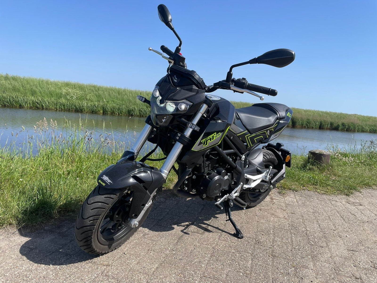 Benelli TNT 125