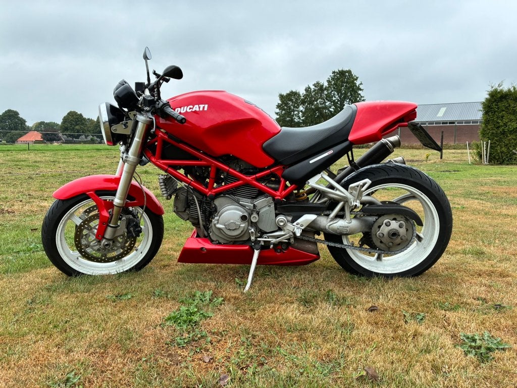 Ducati Monster S2R 800
