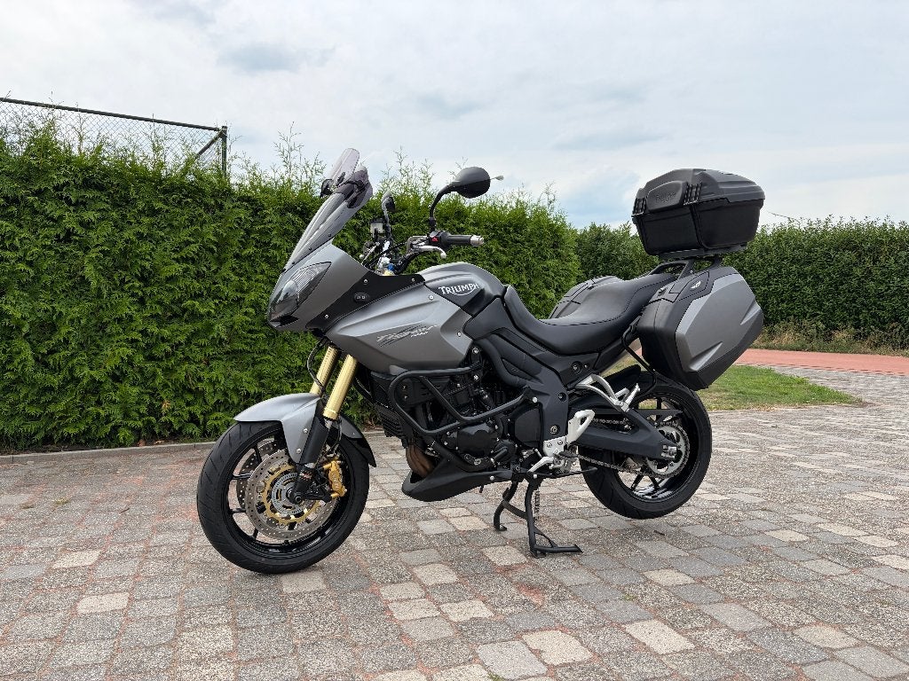 Triumph Tiger 1050 SE
