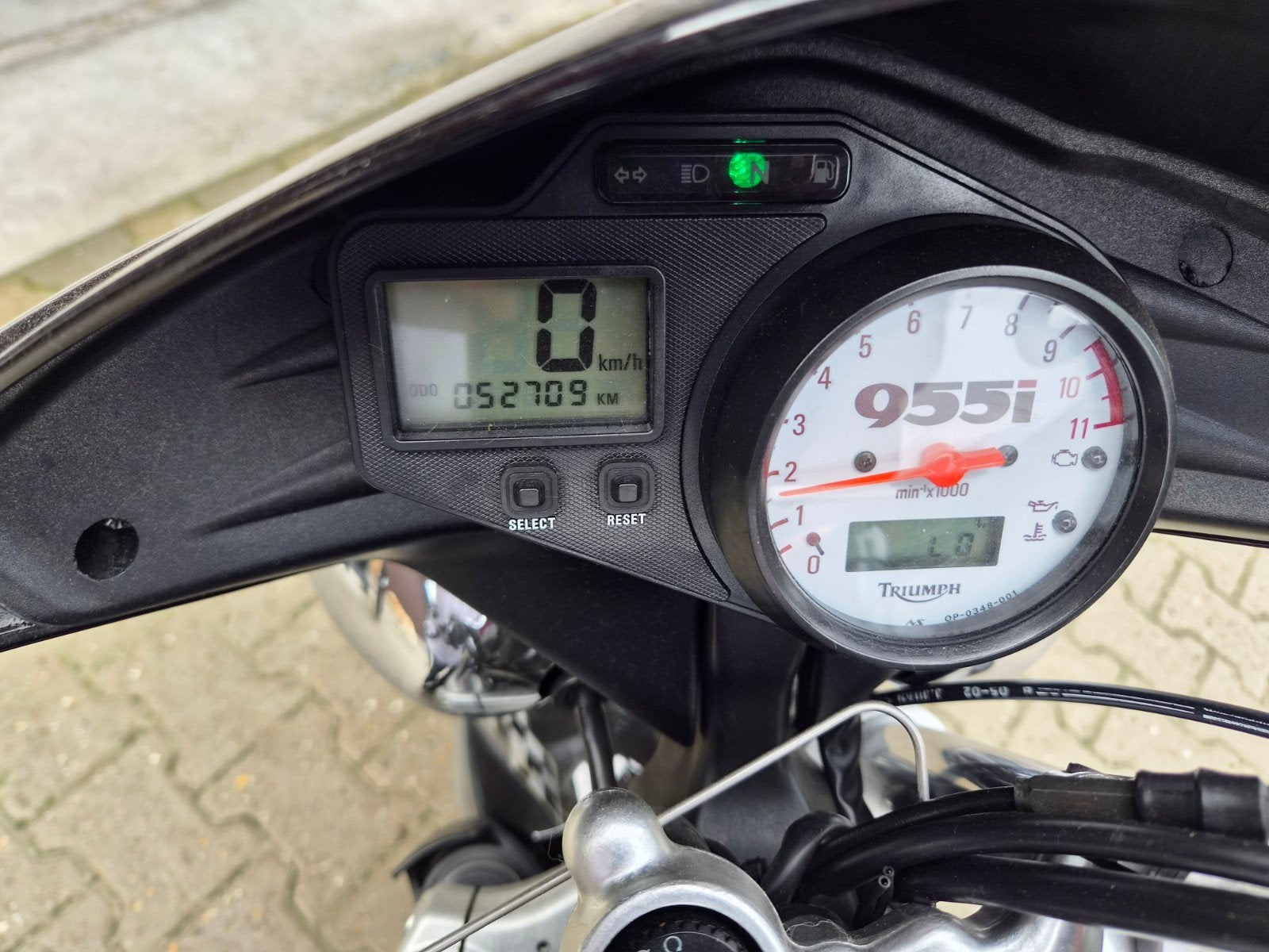 Triumph Speed Triple 955i