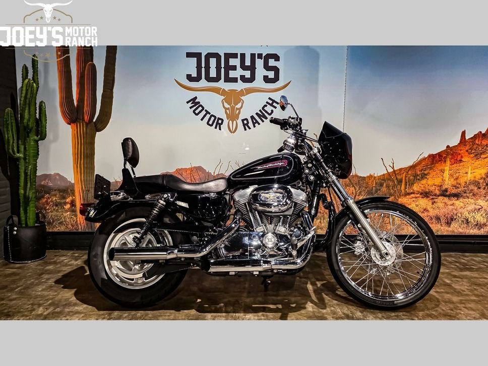 Harley-Davidson XL 883C Sportster Custom