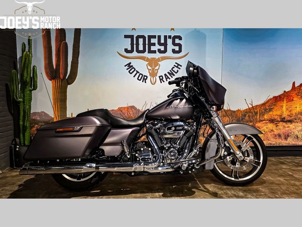 Harley-Davidson FLHXS Street Glide Special