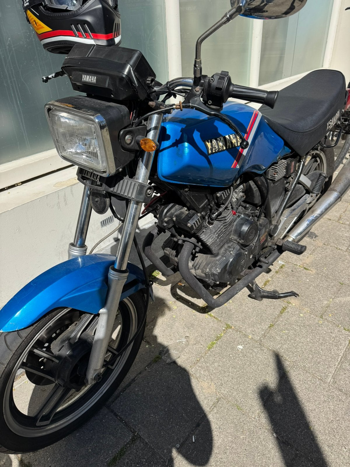 Yamaha XS 400