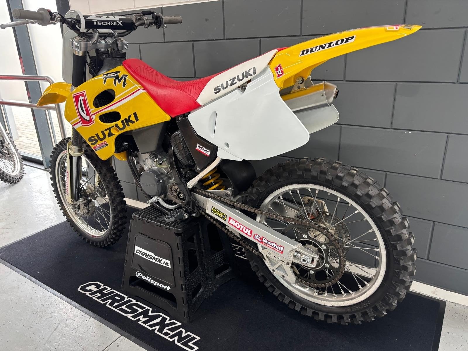 Suzuki RM 125