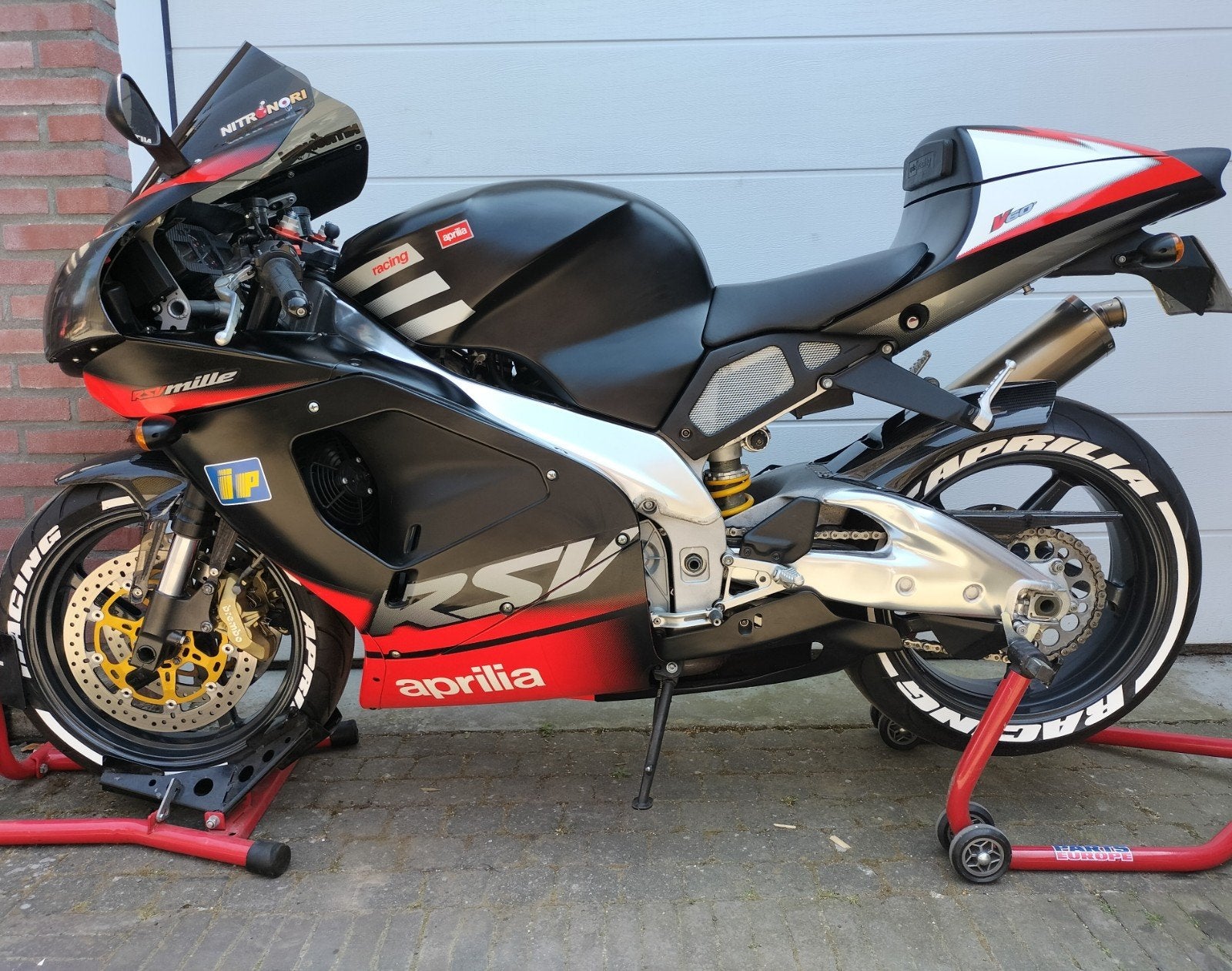 Aprilia RSV 1000 Mille