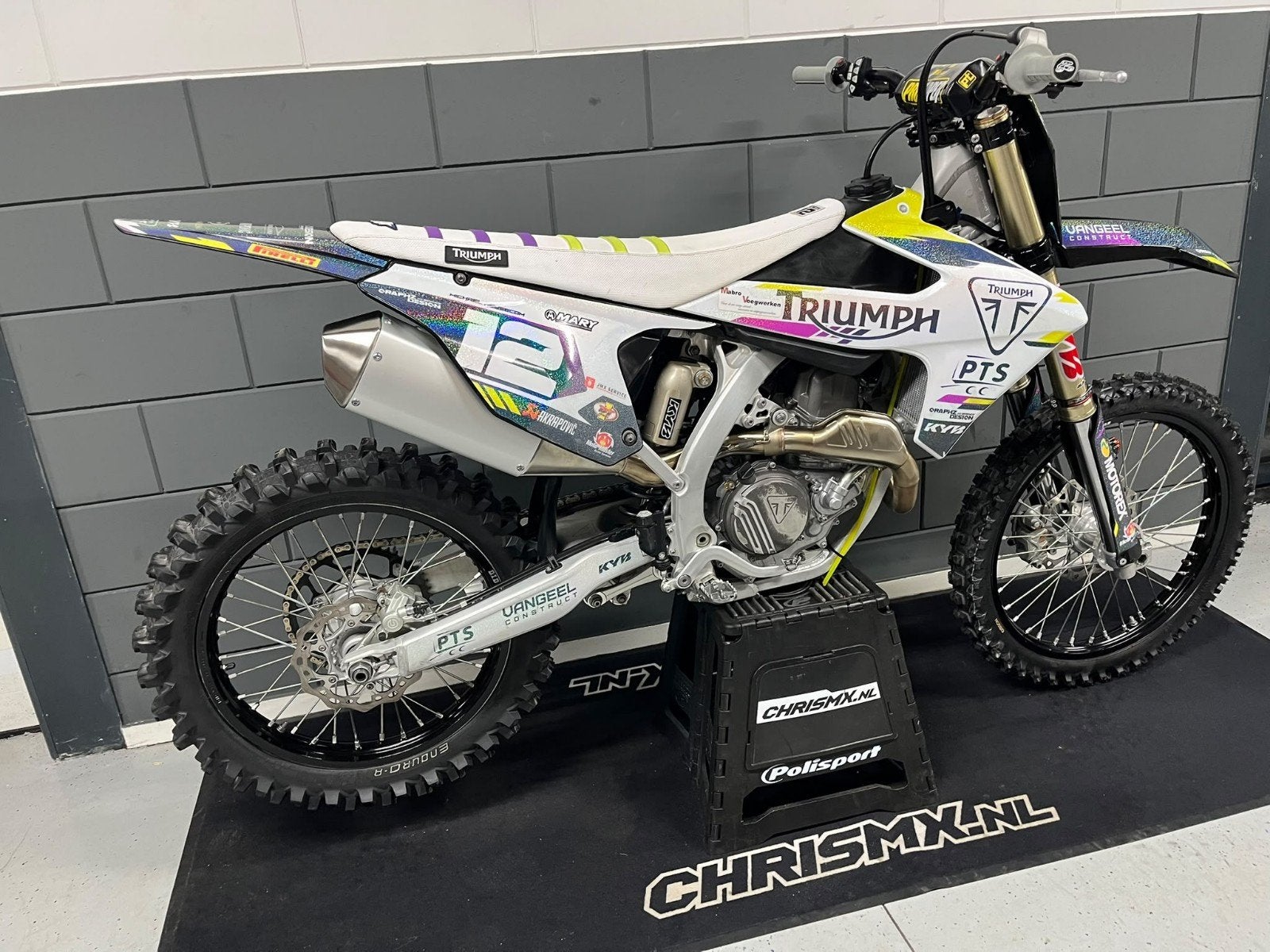 Triumph TF 450 X RC
