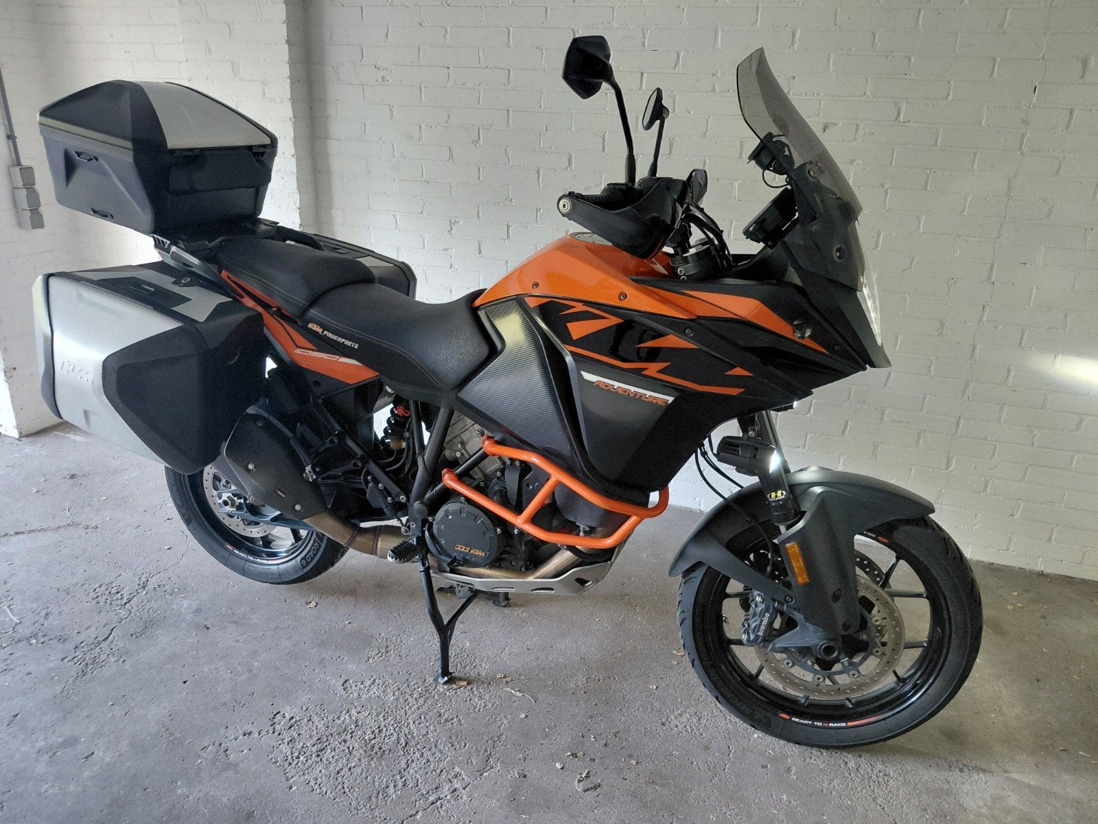 KTM 1090 Adventure R