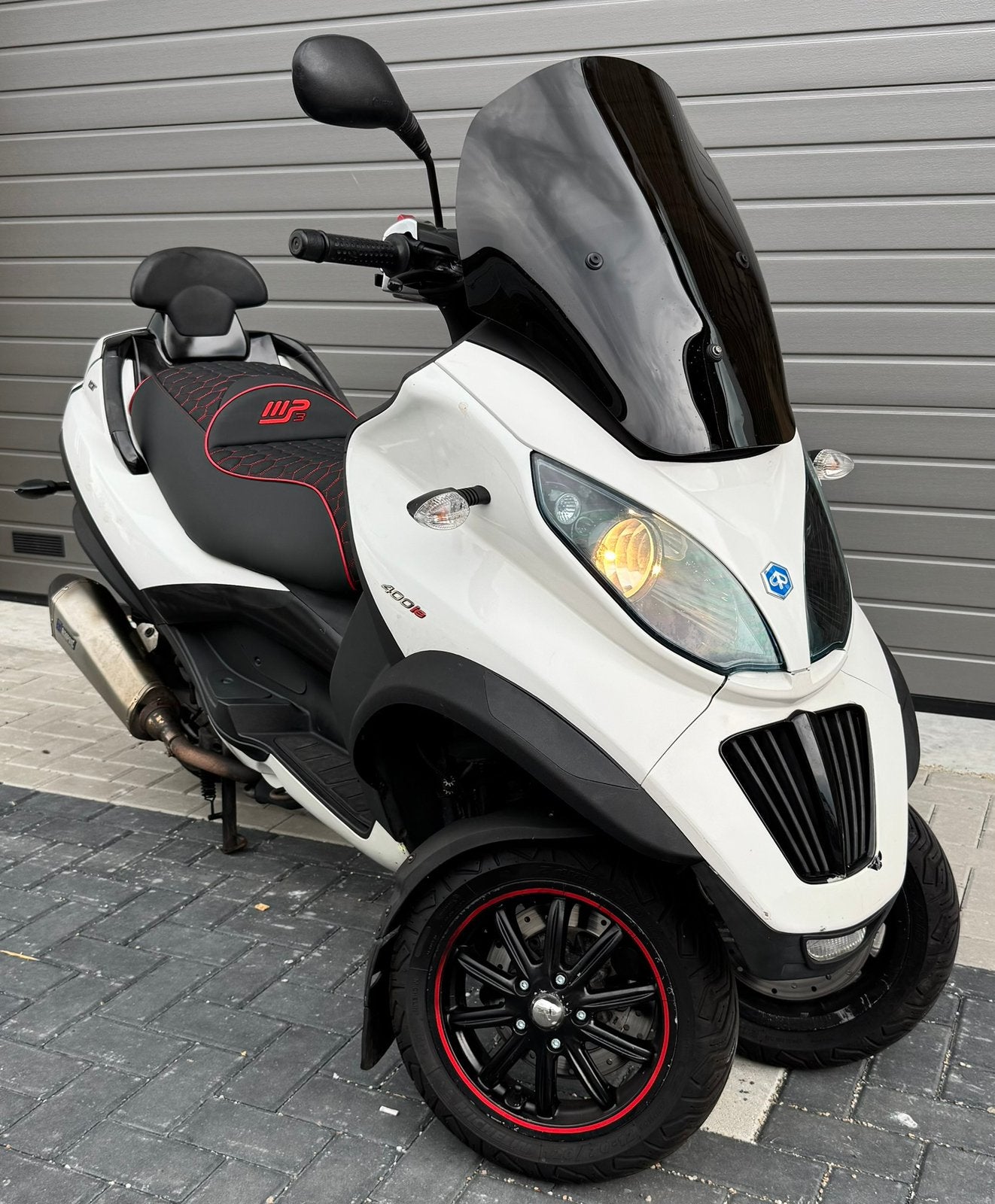 Piaggio MP3 400 Sport