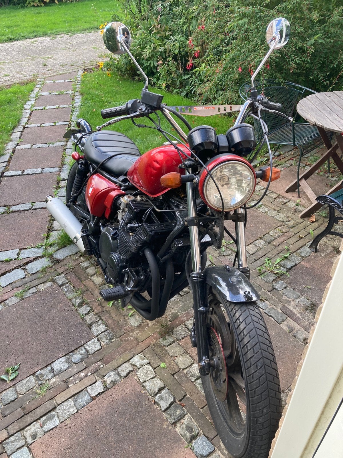 Yamaha XJ 750