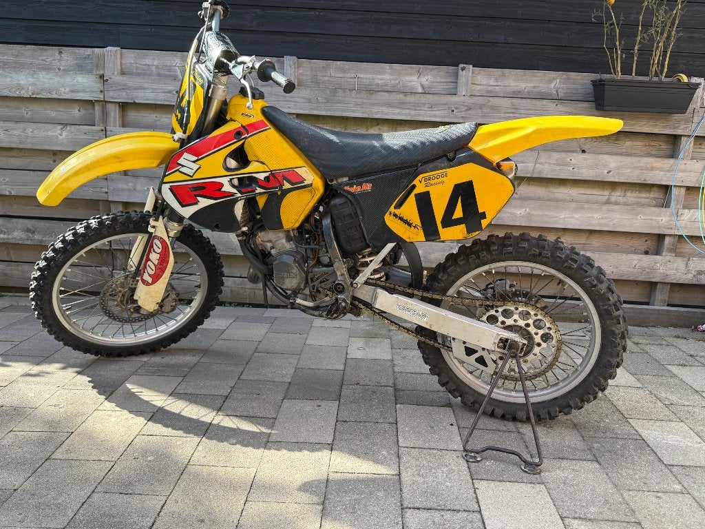 Suzuki RM 125