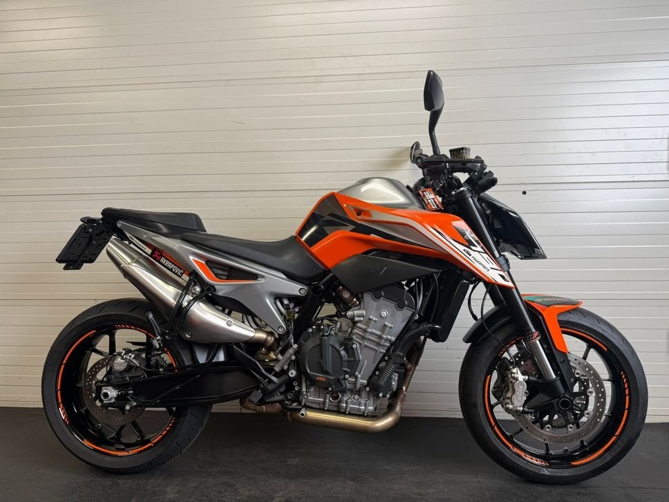 KTM 790 DUKE