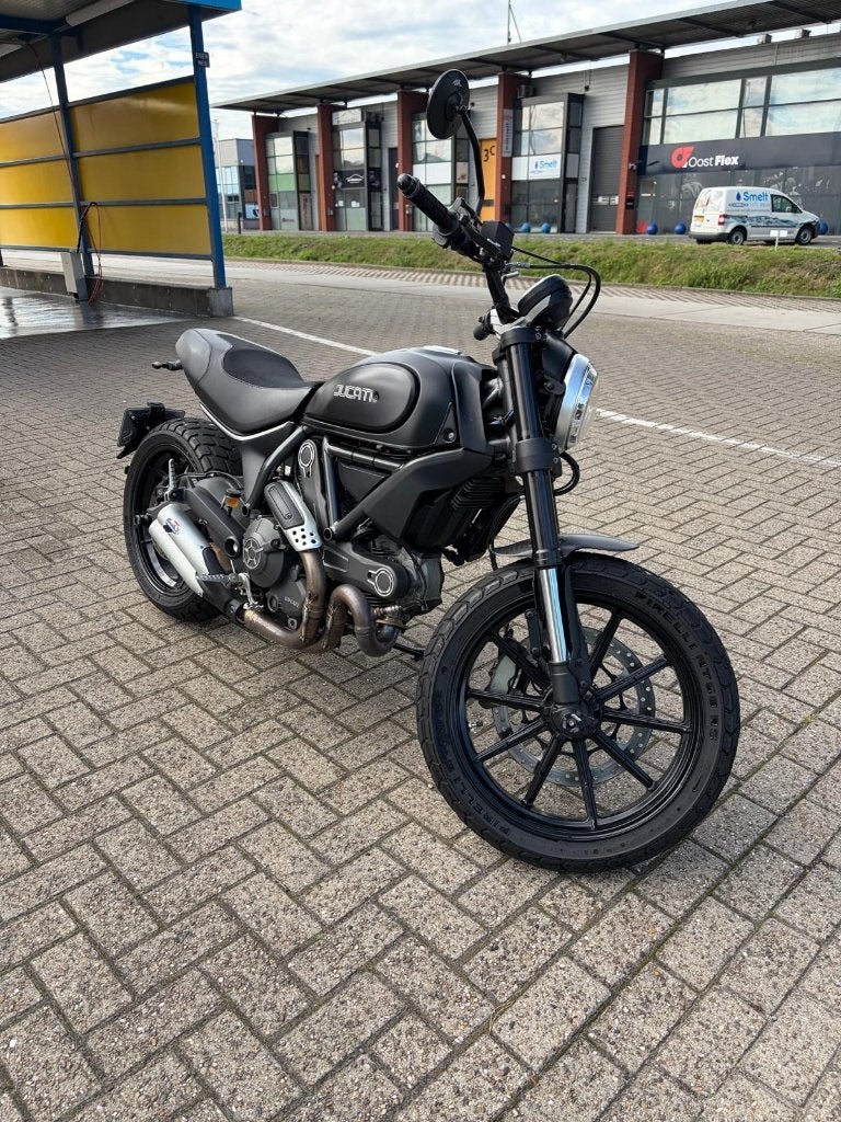 Ducati Scrambler 1100