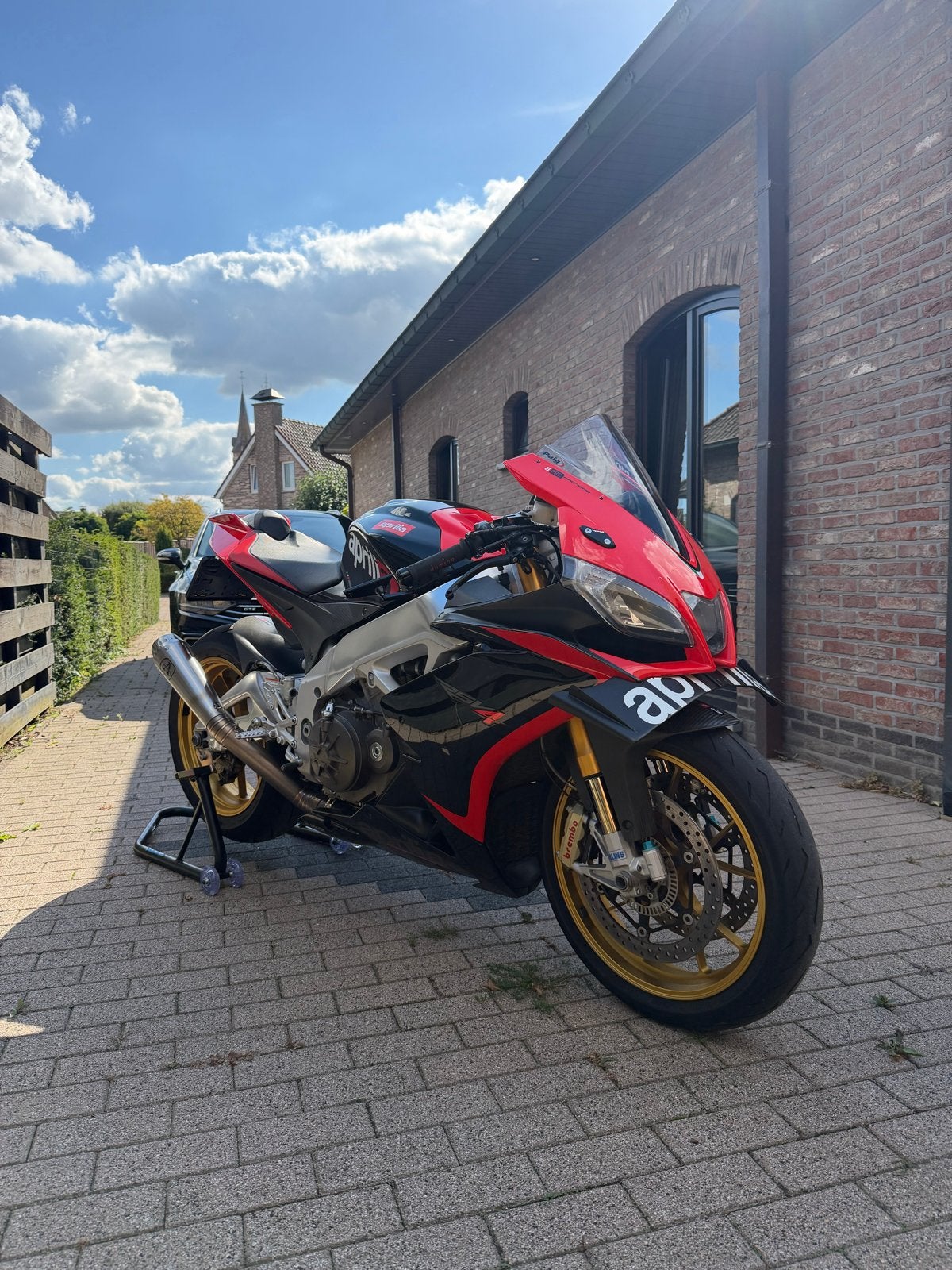 Aprilia RSV-4 APRC
