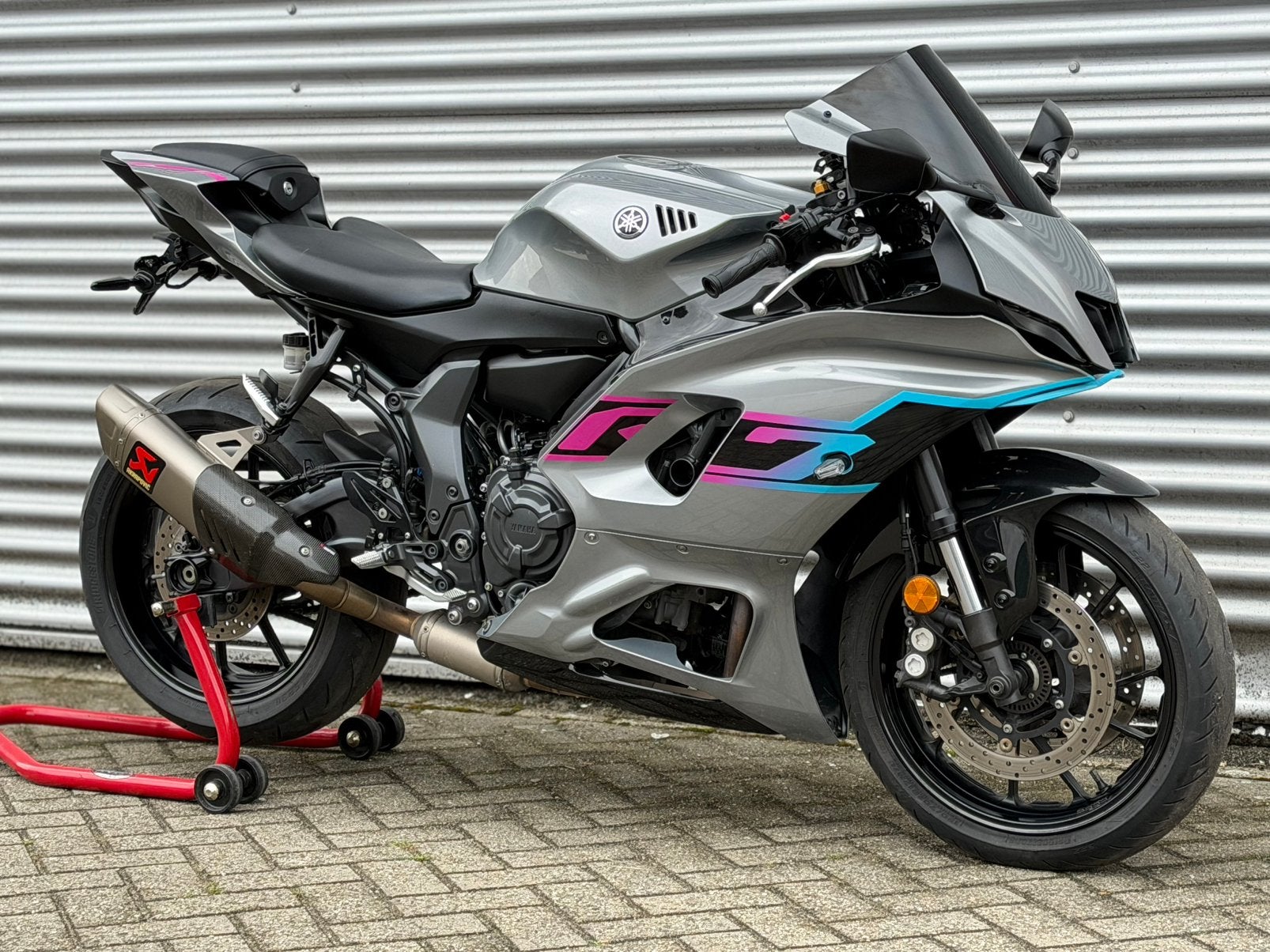 Yamaha YZF-R7