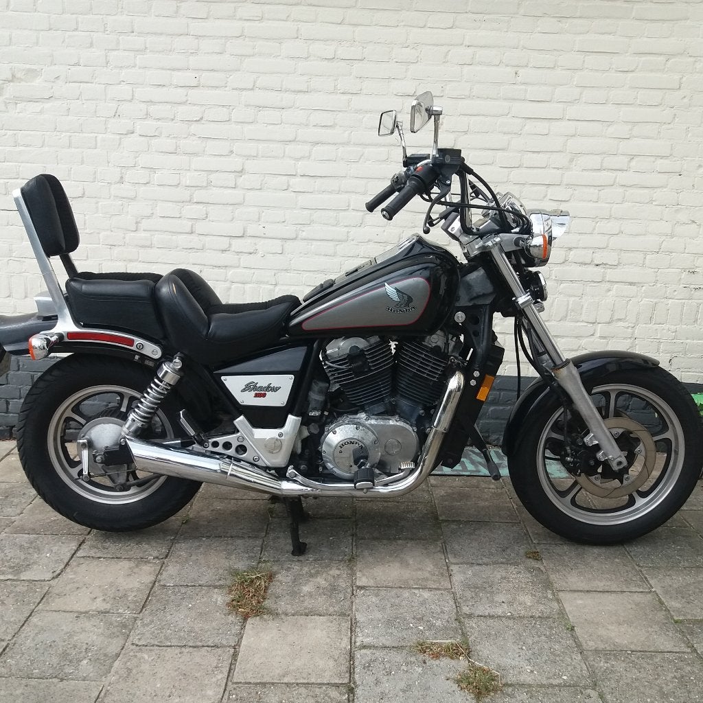 Honda VT 1100C Shadow