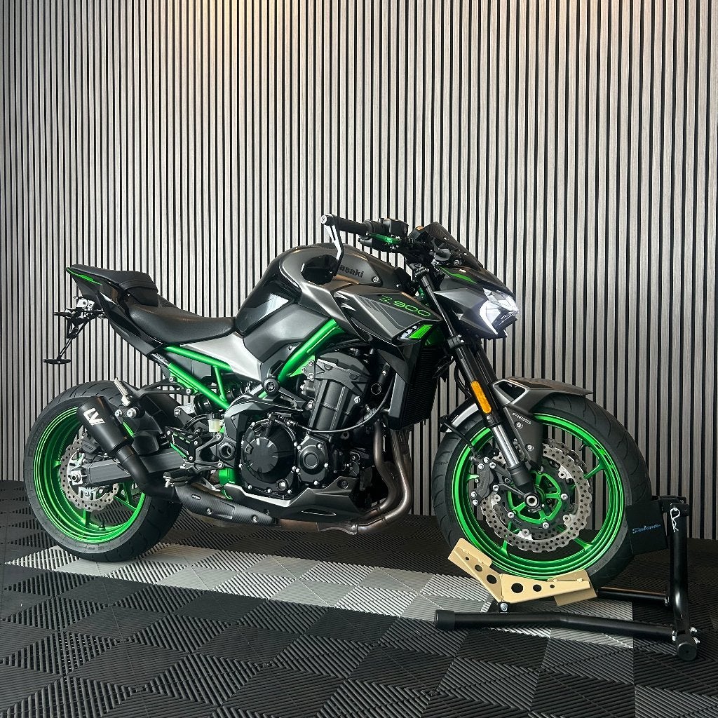 Kawasaki Z900 Performance