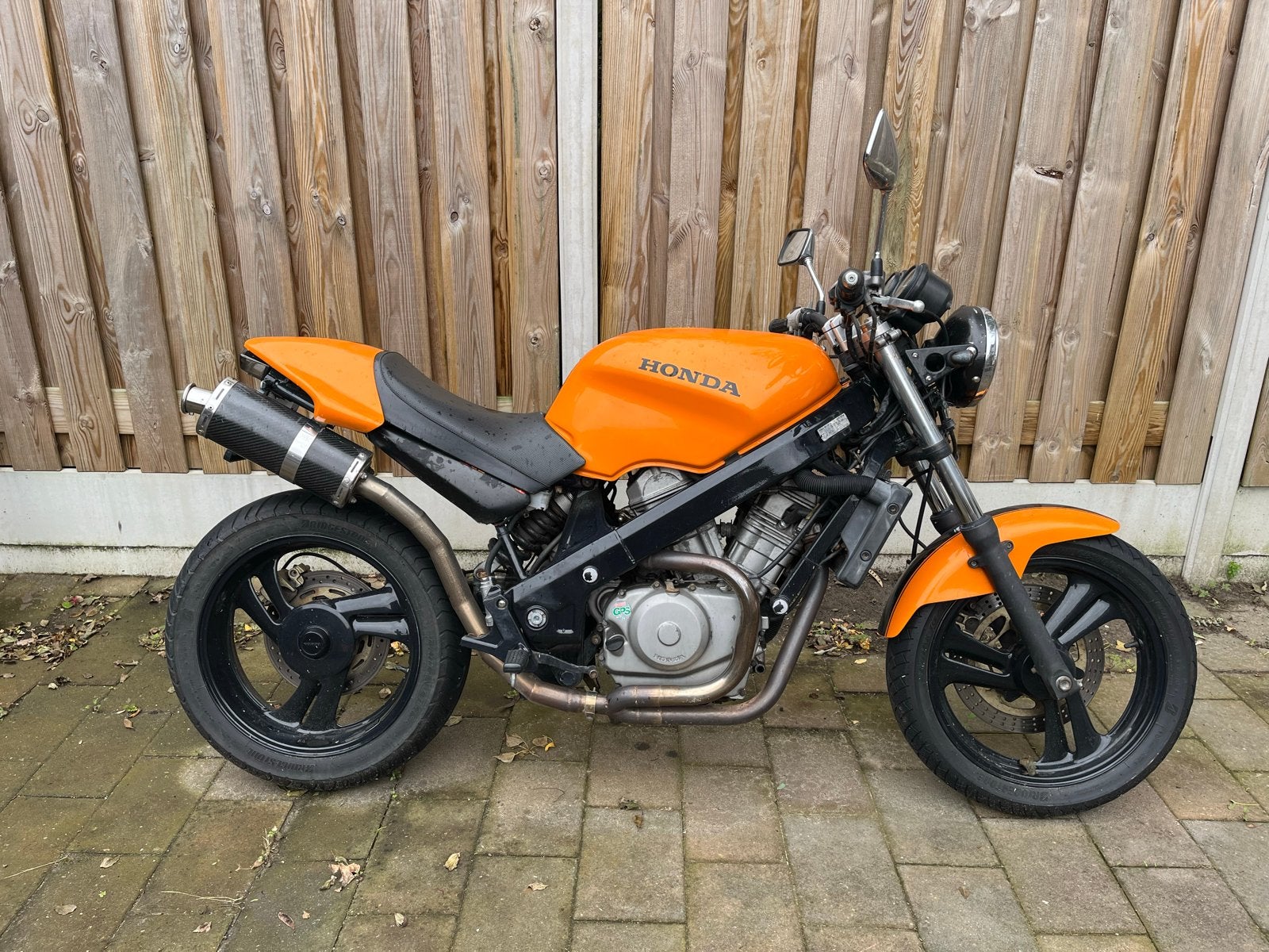 Honda NTV 650 Revere