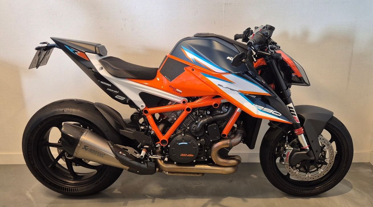 KTM 1290 Super Duke RR
