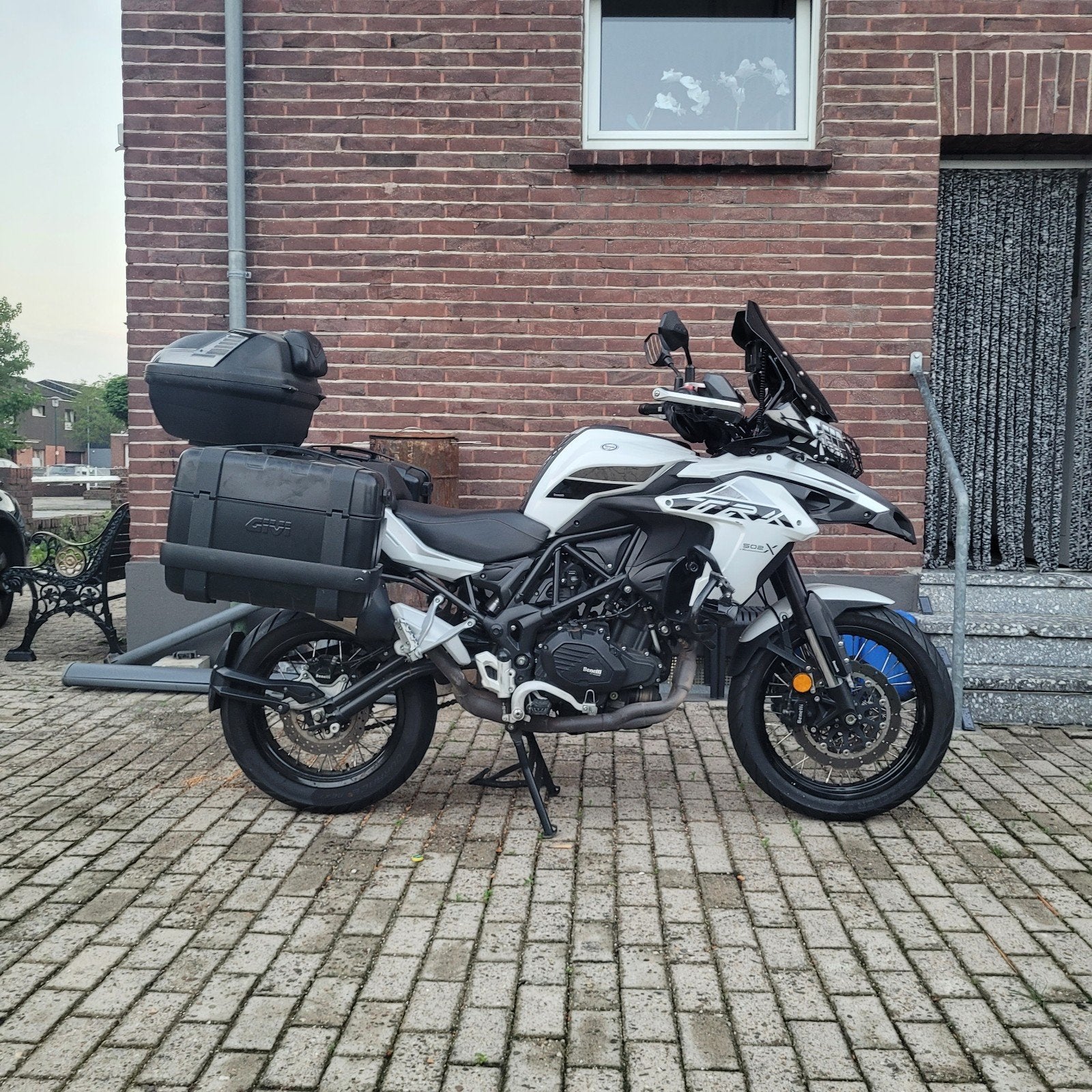 Benelli TRK 502 X