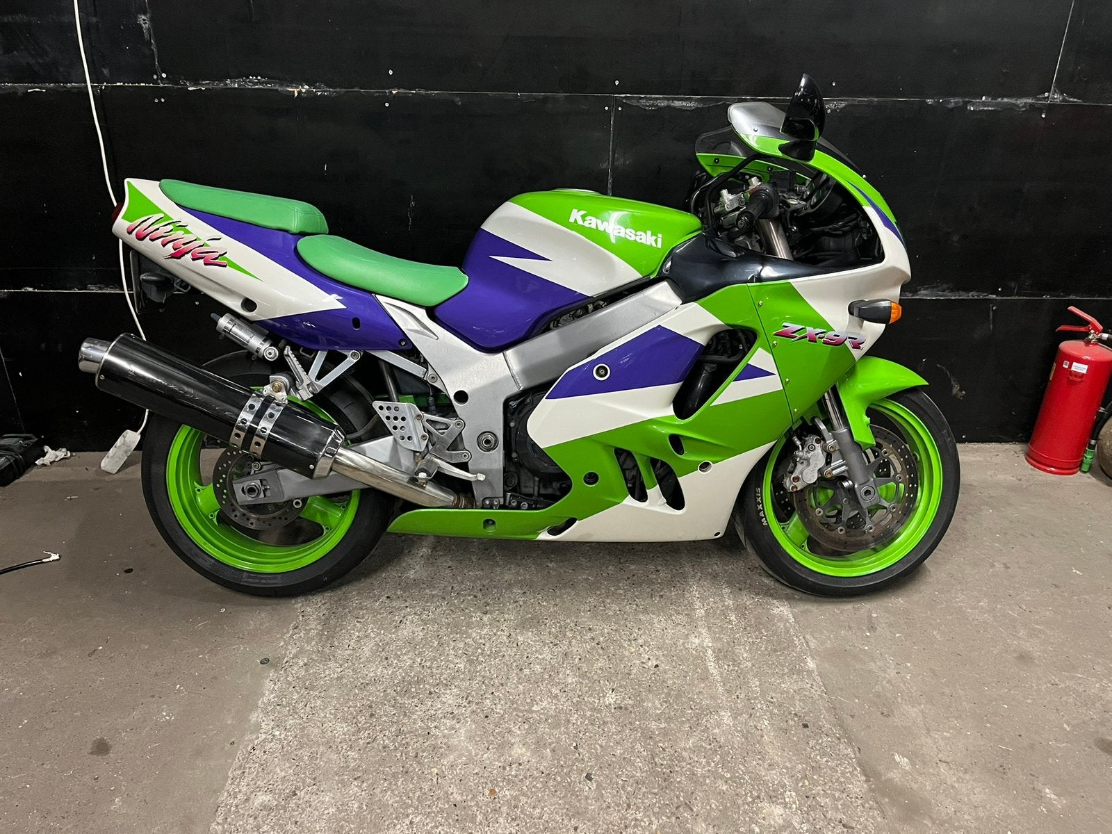 Kawasaki ZX-9R Ninja