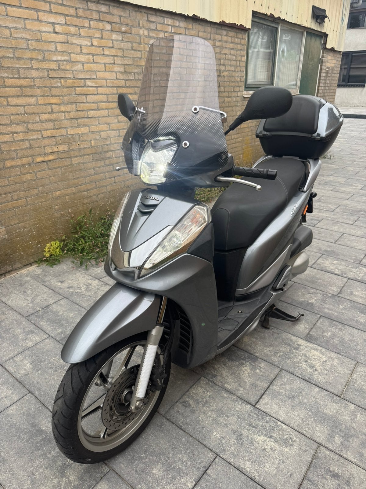 Honda SH 300