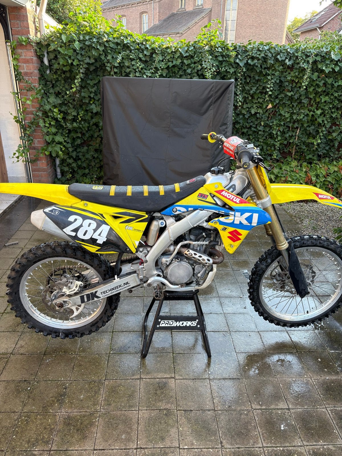 Suzuki RMZ 250