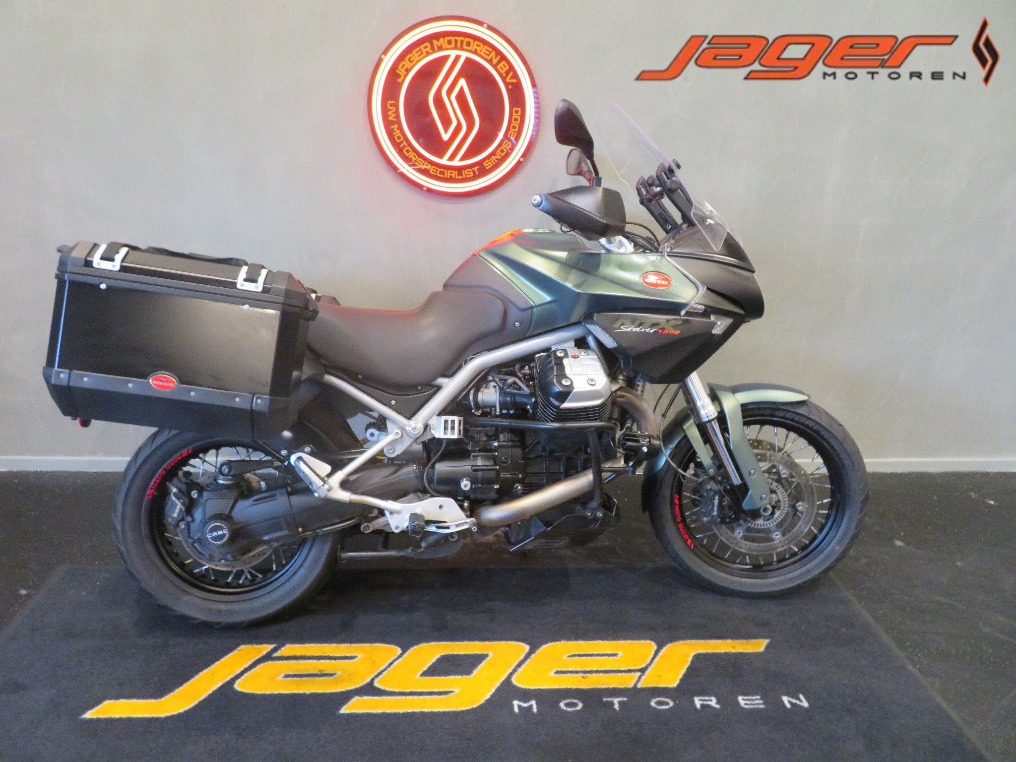 Moto Guzzi Stelvio 1200 8V