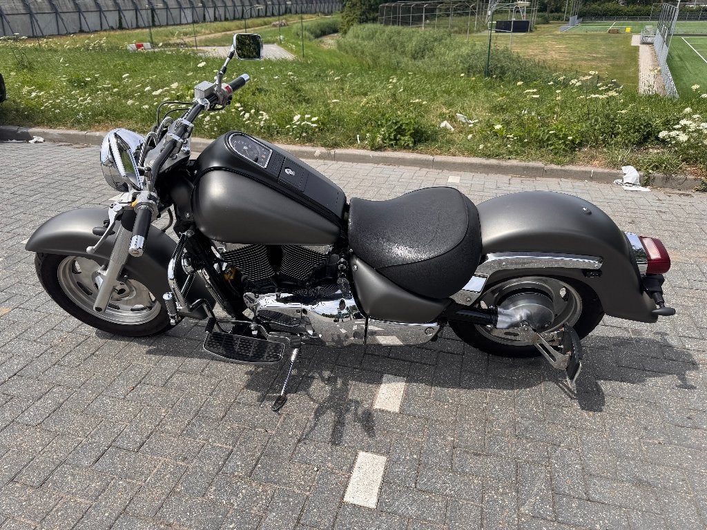 Suzuki Intruder M1500