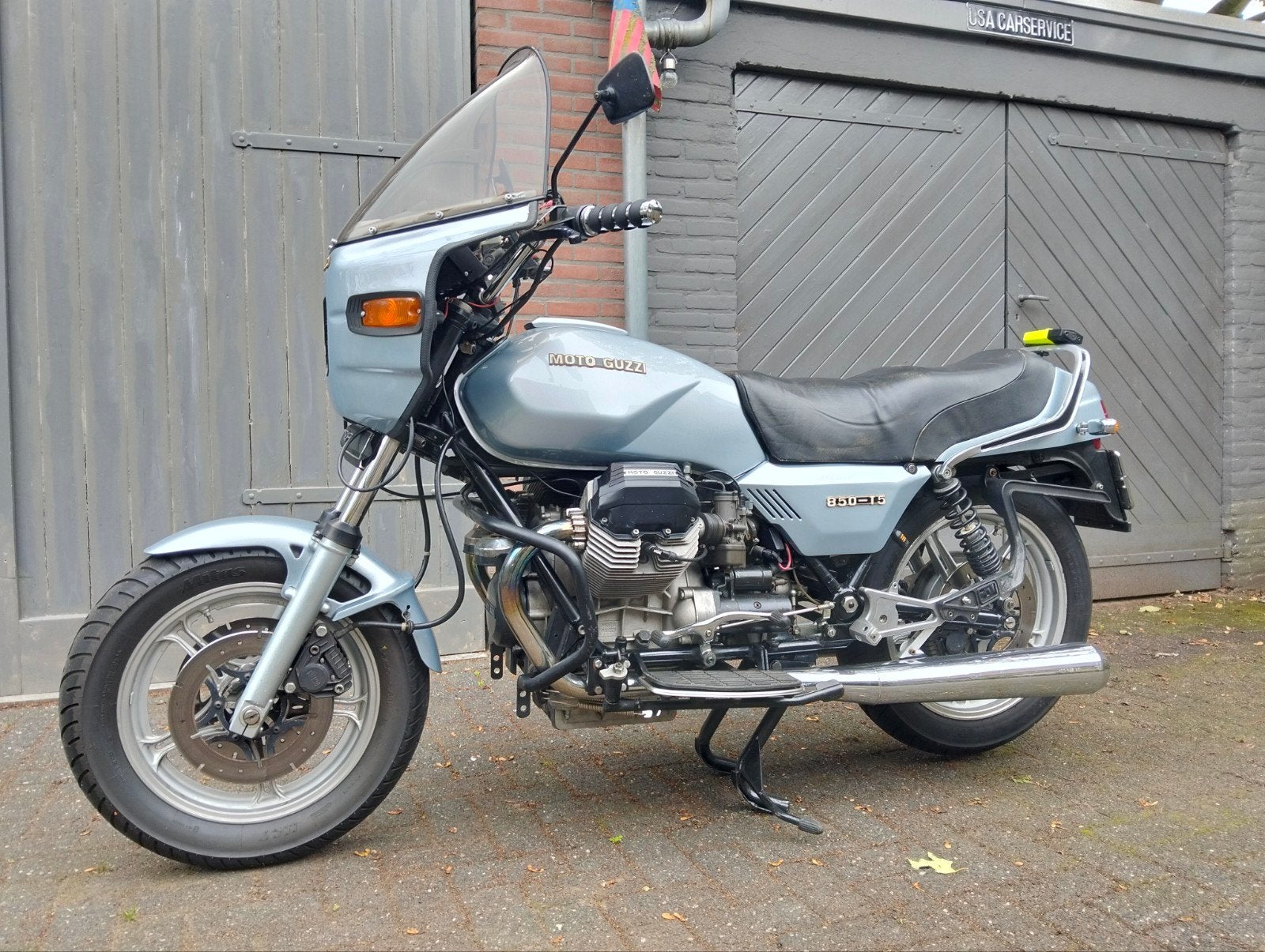 Moto Guzzi 850 T5