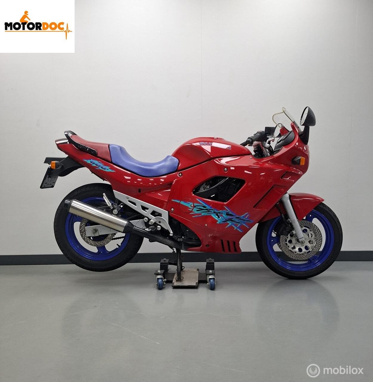 Suzuki GSX 600F