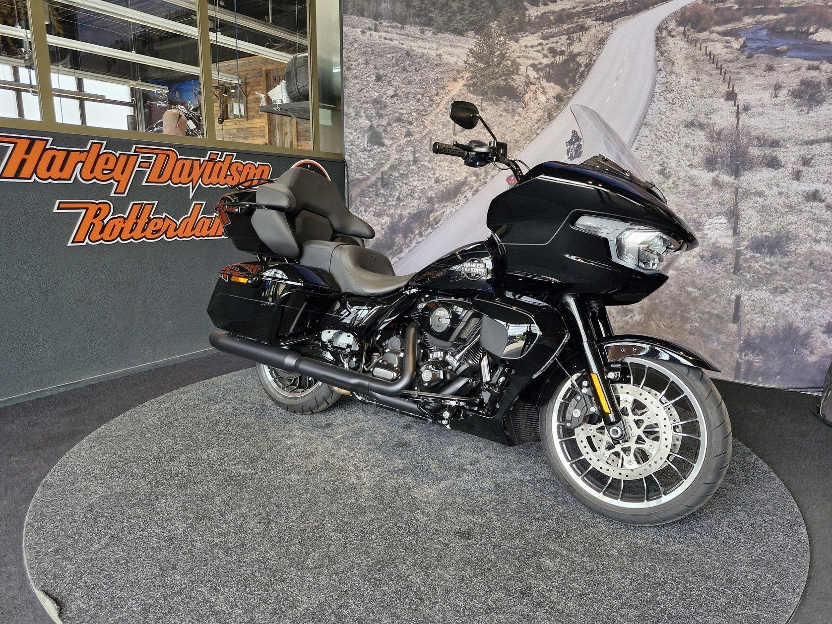 Harley-Davidson FLTRXL Road Glide Limited