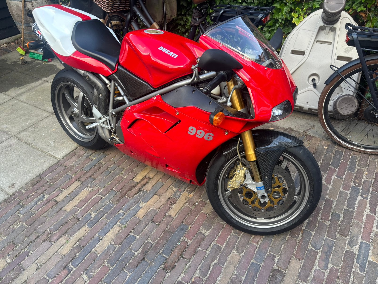 Ducati 996 SPS