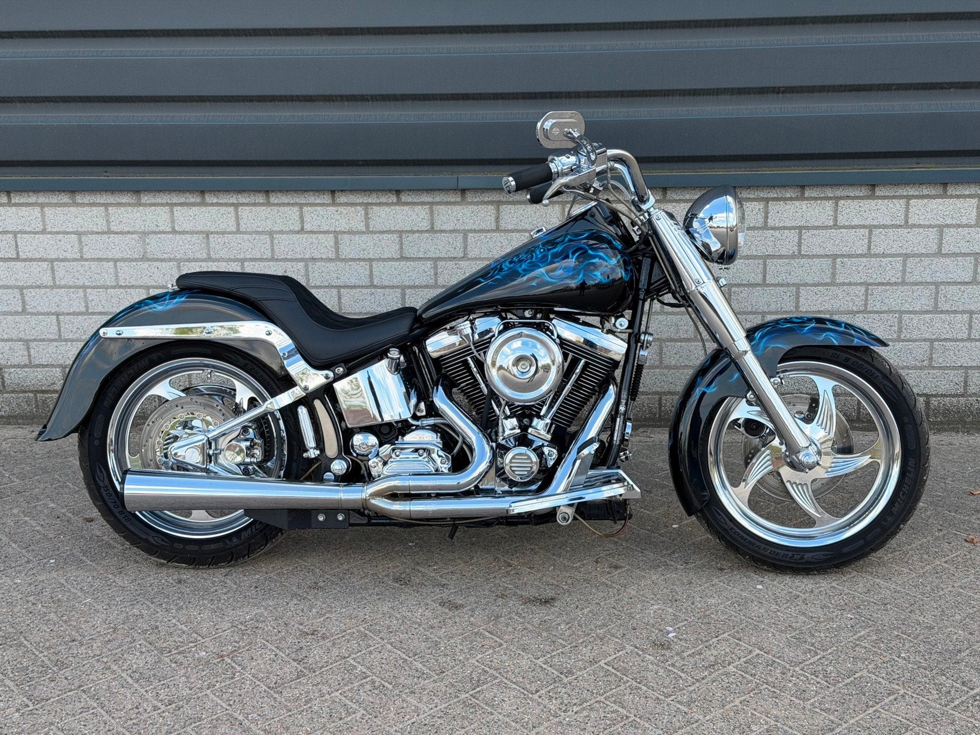 Harley-Davidson FLSTF Fat Boy