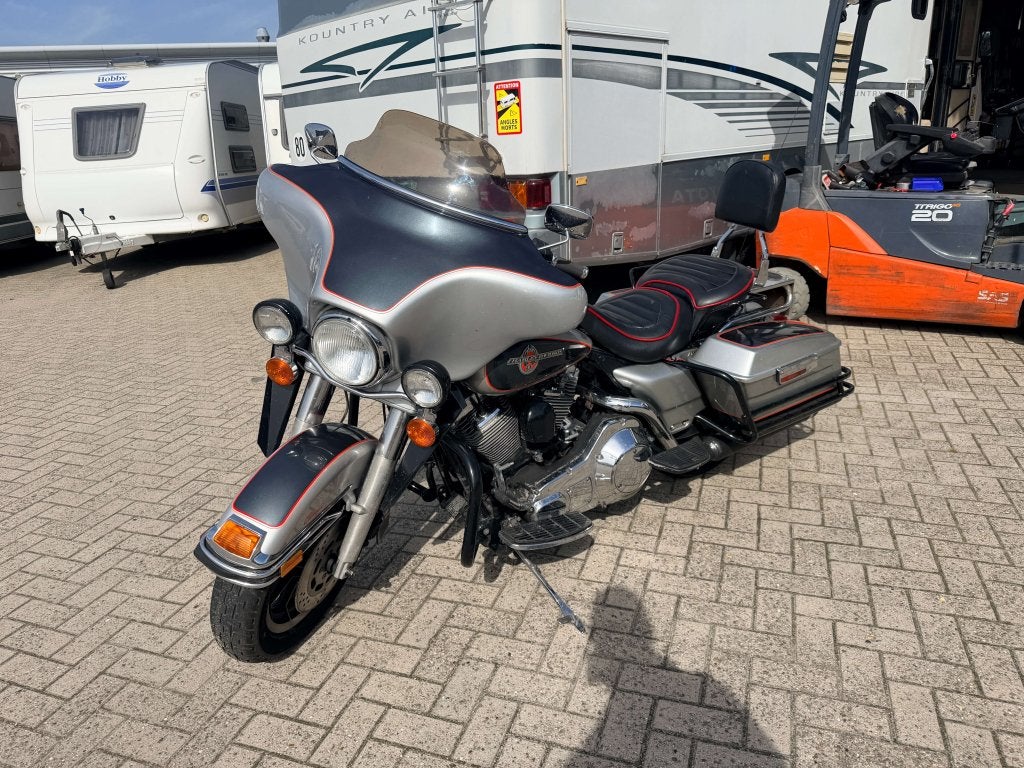 Harley-Davidson FLH Electra Glide