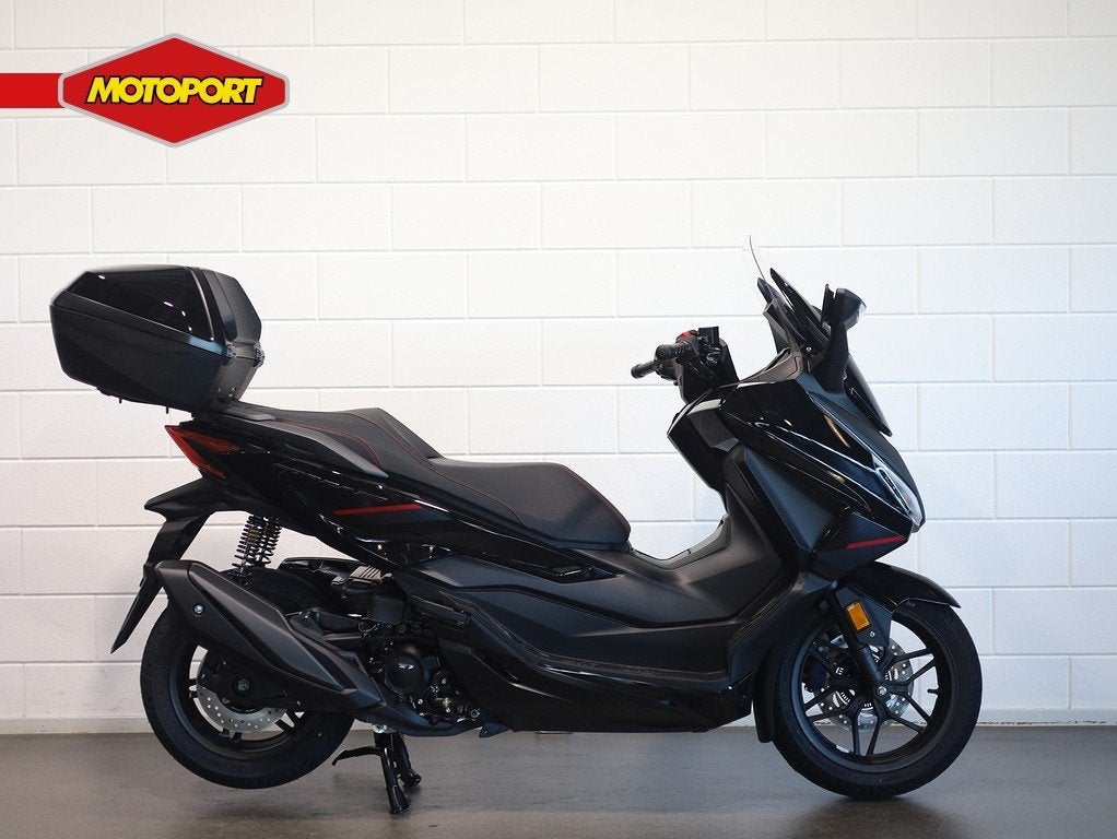 Honda NSS 350 Forza
