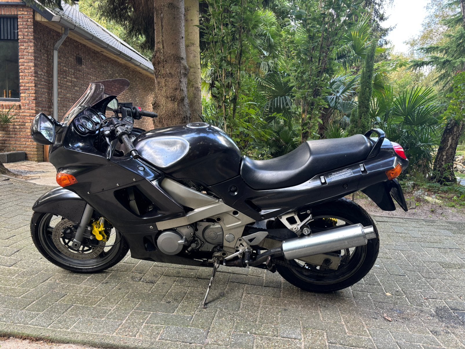 Kawasaki ZZ-R 600