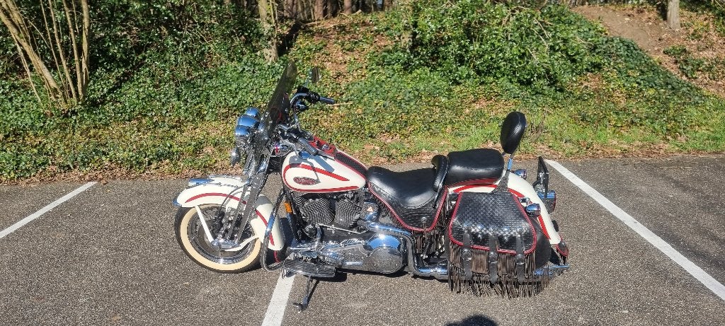 Harley-Davidson FLSTS Heritage Springer