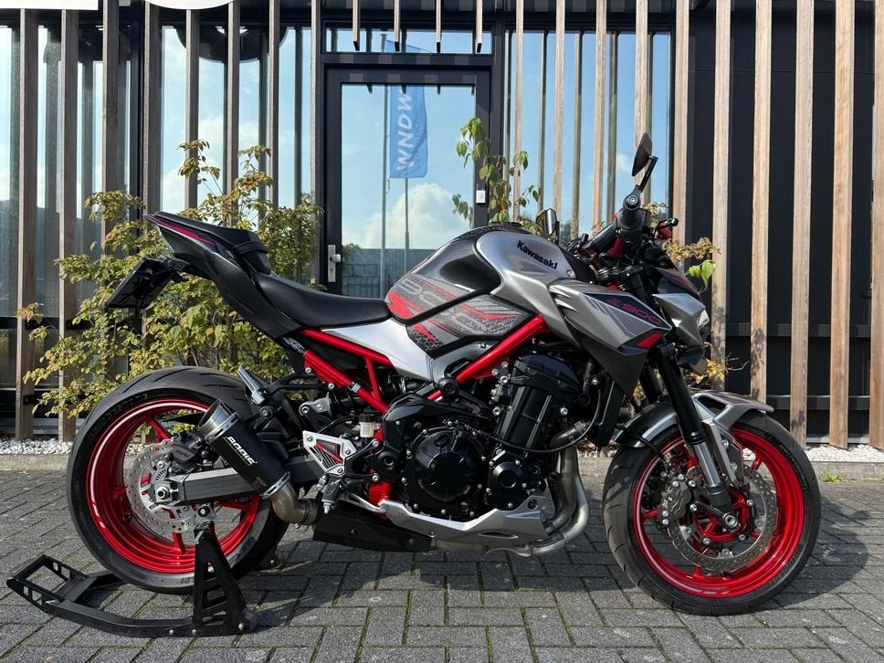 Kawasaki Z900 Performance