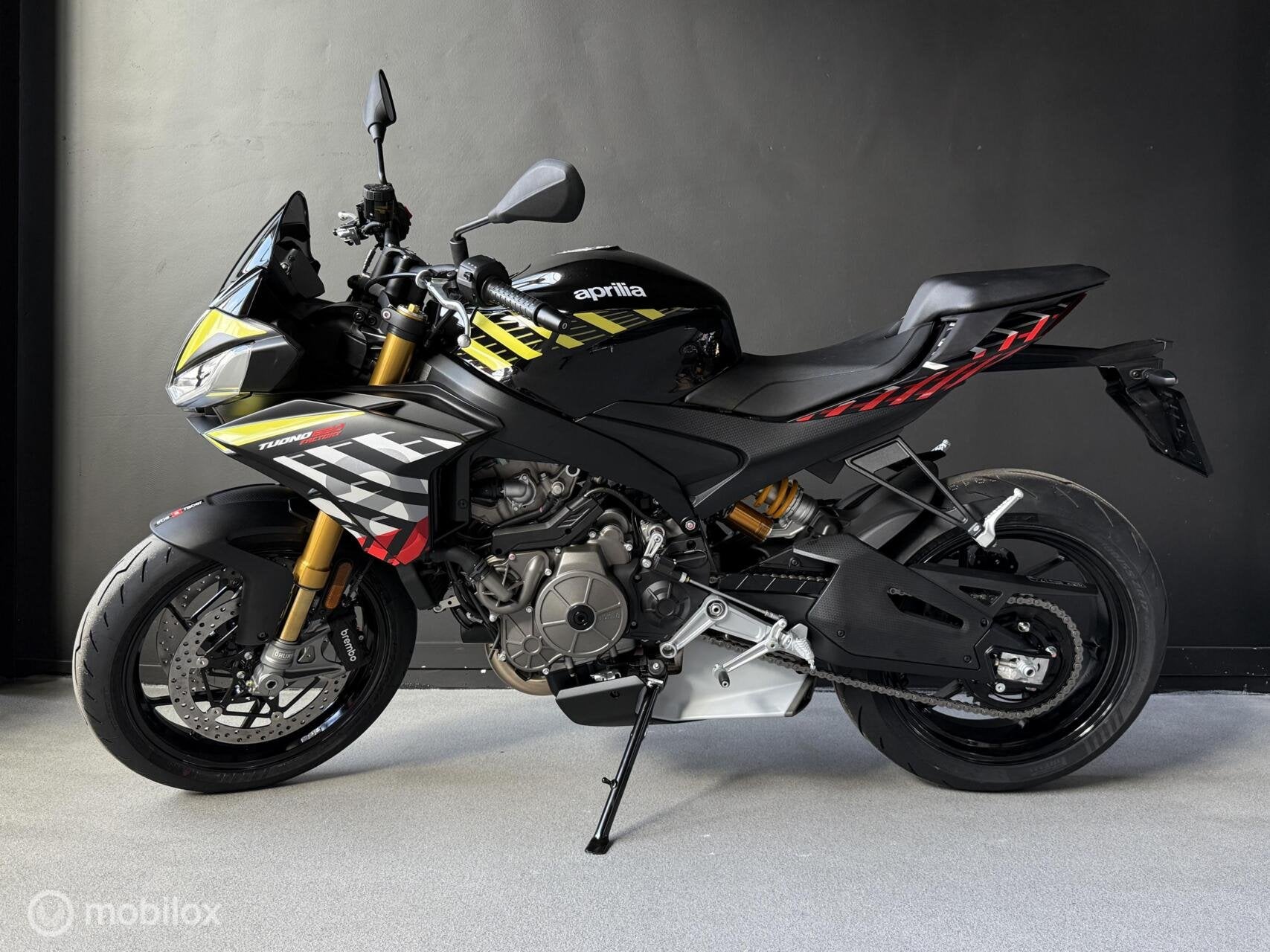 Aprilia Tuono 660 Factory