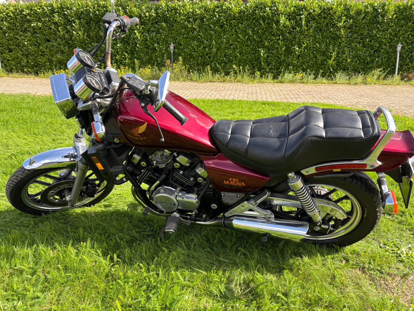 Honda VF 500F Interceptor